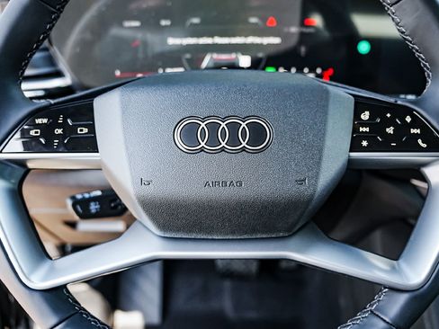 New 2025 Audi Q5 Premium image 14