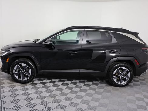 Certified 2025 Hyundai Tucson SEL AWD/4WD image 5