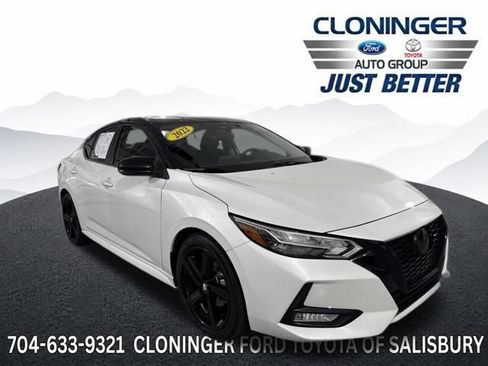 Used 2022 Nissan Sentra SR w/ Midnight Edition FWD image 1