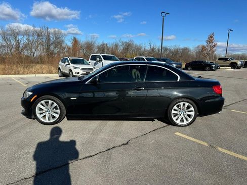 Used 2012 BMW 328i Convertible image 2