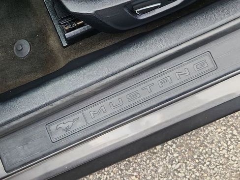 Used 2016 Ford Mustang Coupe RWD image 27