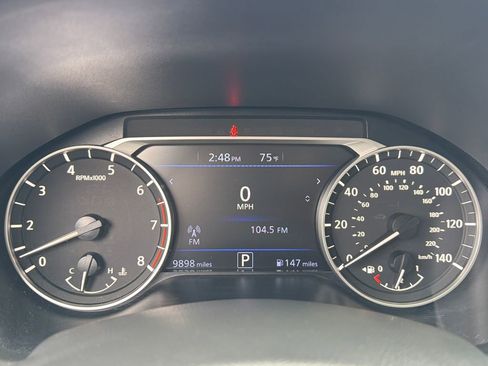 Used 2025 Nissan Altima 2.5 SV image 24