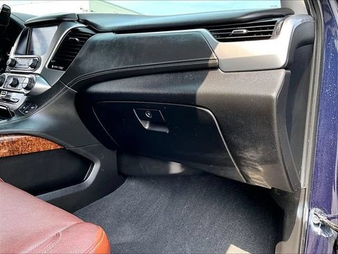 Used 2020 Chevrolet Tahoe Premier w/ Premier Plus Edition AWD/4WD image 13