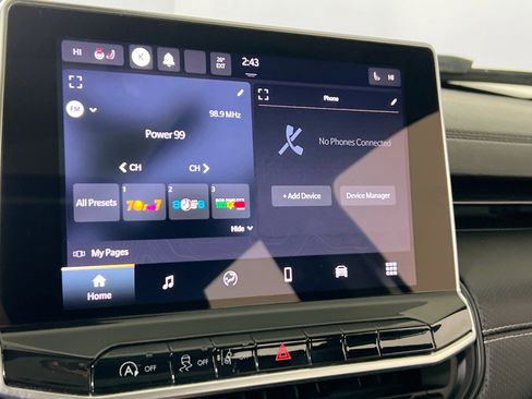 Used 2022 Jeep Compass Altitude w/ Sun and Sound Group AWD/4WD image 14