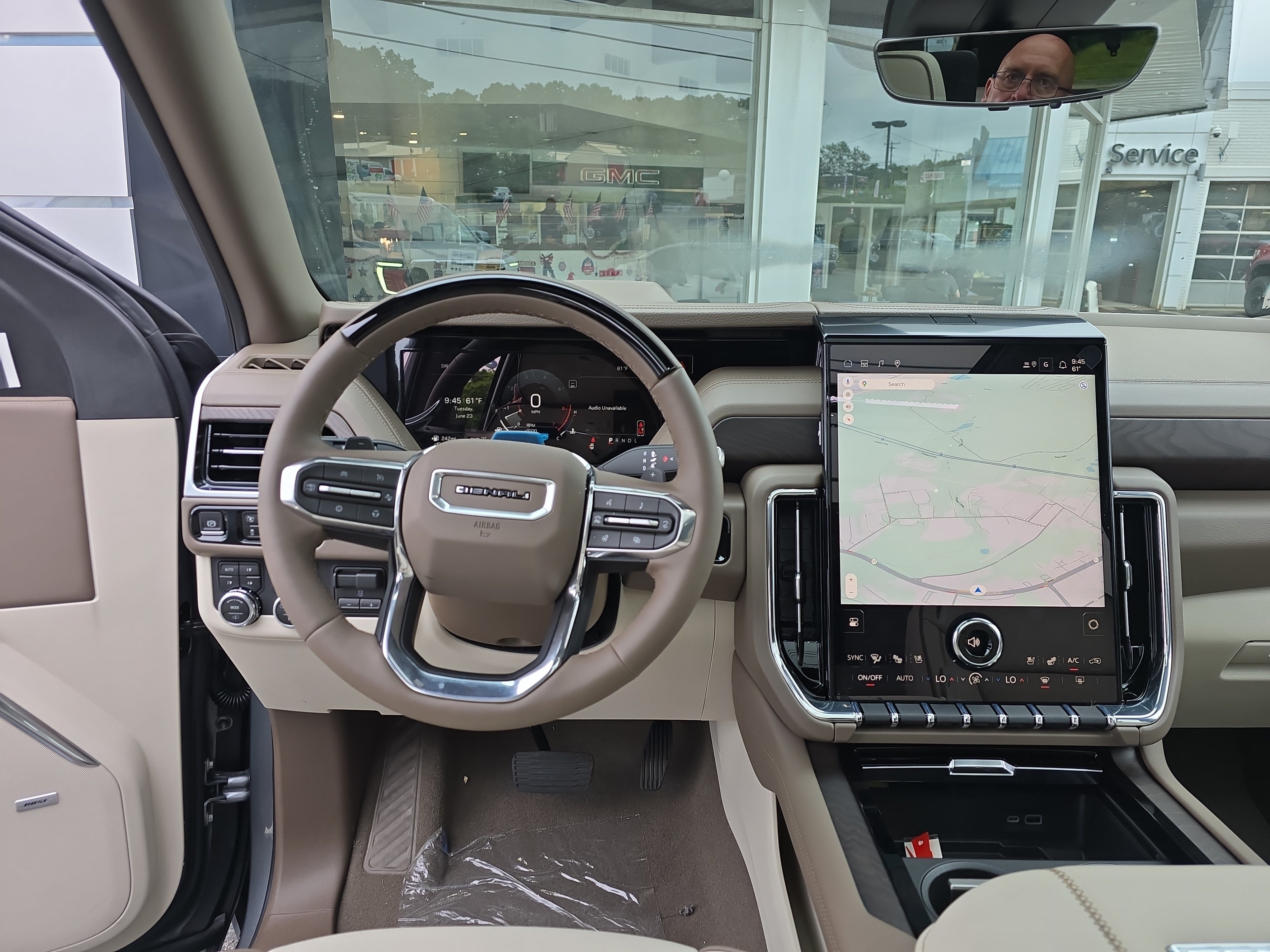 New 2026 GMC Yukon Denali w/ Denali Reserve Package AWD/4WD image 20