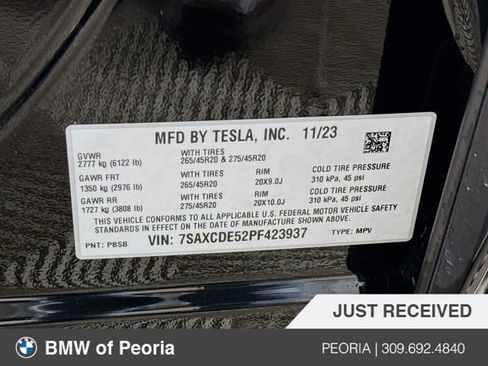 Used 2023 Tesla Model X Standard Range image 30