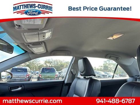Used 2014 Toyota Camry XLE image 11