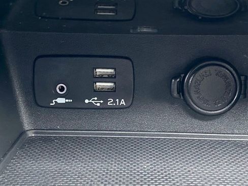 Used 2024 Subaru Forester Premium AWD/4WD image 25