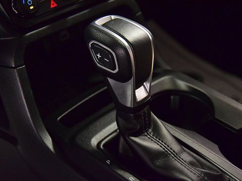 Used 2024 Ford Ranger XLT w/ Technology Package image 26