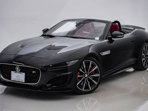 Used 2021 Jaguar F-TYPE R AWD/4WD image 3