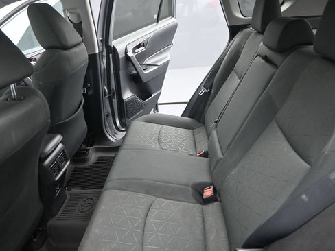 Used 2021 Toyota RAV4 XLE w/ Convenience Package AWD/4WD image 17