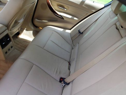 Used 2013 BMW 328i xDrive Sedan AWD/4WD image 28