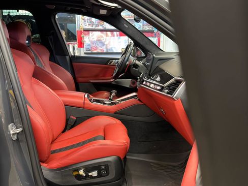 Used 2024 BMW X5 M Competition w/ Executive Package image 20