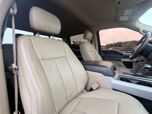 Used 2020 Ford F150 Lariat AWD/4WD image 24