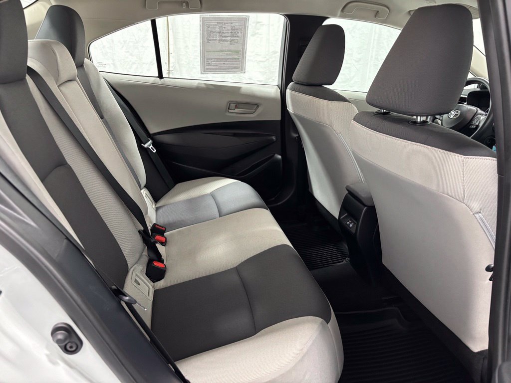 Used 2025 Toyota Corolla LE FWD image 52