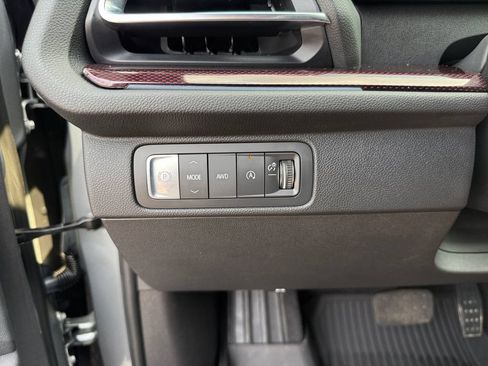 Used 2024 Chevrolet Traverse RS w/ LPO, Floor Liner Package AWD/4WD image 25