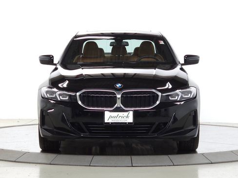 Used 2023 BMW 330i xDrive Sedan w/ Premium Package AWD/4WD image 2