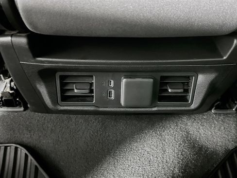 Used 2022 Chevrolet Silverado 1500 LT image 26