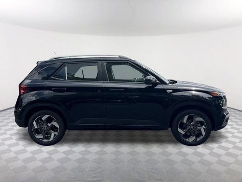 New 2026 Hyundai Venue SEL FWD image 4