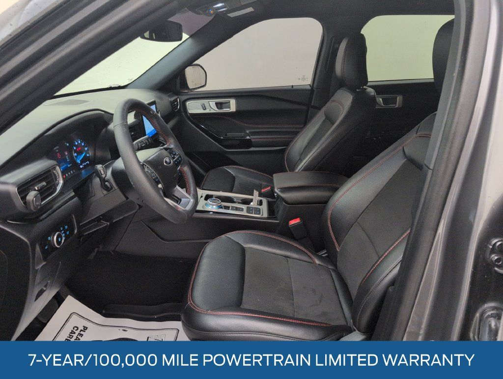 Used 2023 Ford Explorer ST-Line w/ Class IV Trailer Tow Package RWD image 4