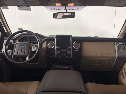 Used 2016 Ford F350 Lariat w/ Chrome Package image 25