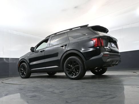 Certified 2023 Kia Sorento S w/ Panoramic Sunroof Package AWD/4WD image 21