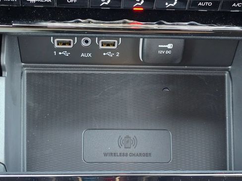 New 2026 Jeep Grand Cherokee Laredo X AWD/4WD image 32
