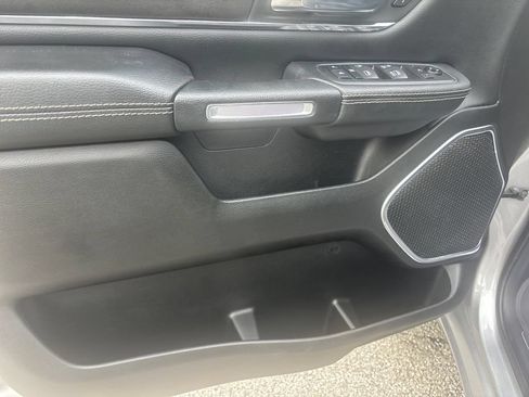Used 2020 RAM 1500 Laramie w/ Sport Appearance Package AWD/4WD image 15