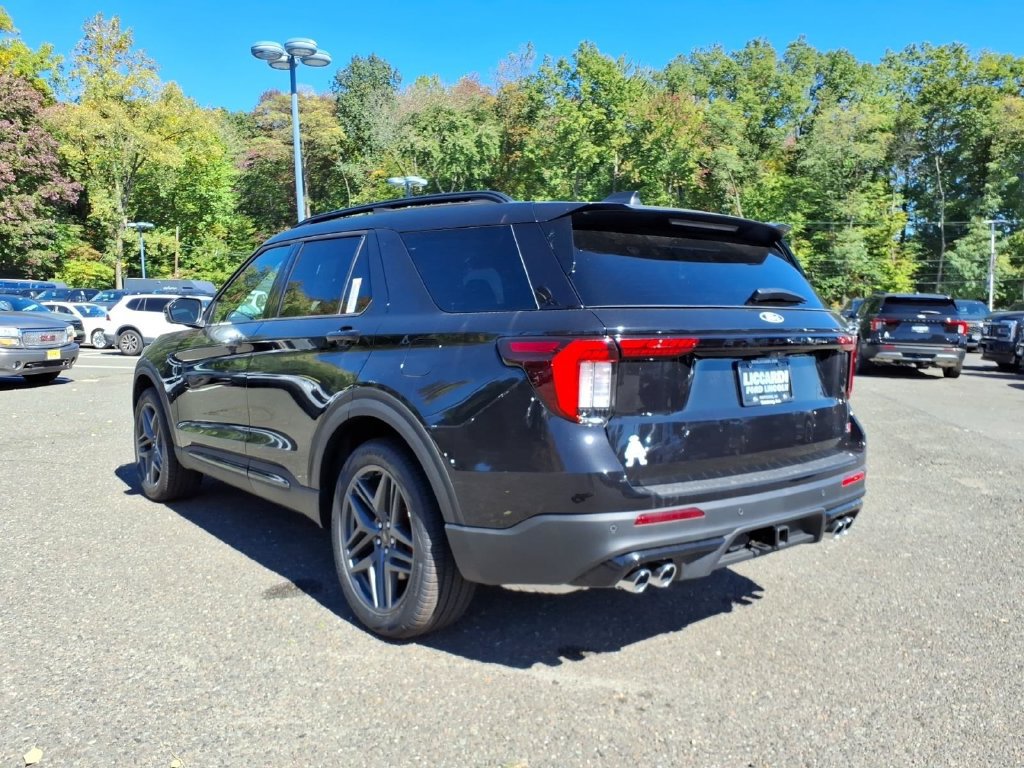New 2026 Ford Explorer ST w/ Sun And Sound Package AWD/4WD image 5