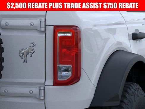 New 2025 Ford Bronco Big Bend w/ Black Diamond Package image 23