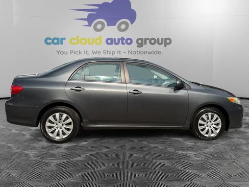 Used 2013 Toyota Corolla LE FWD image 6