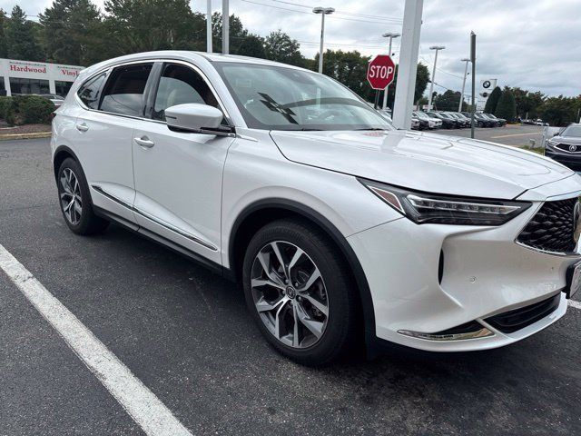 Used 2024 Acura MDX w/ Technology Package FWD image 5