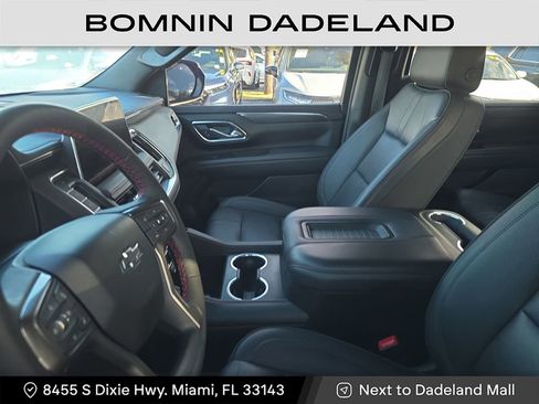 Used 2023 Chevrolet Suburban RST w/ Luxury Package image 14