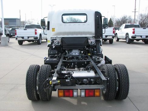 New 2024 Chevrolet Low Cab Forward 4500 XD image 6