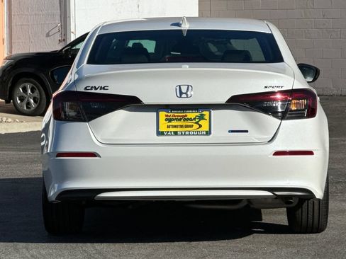 Used 2026 Honda Civic FWD Hybrid Sedan image 4