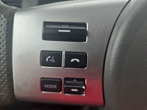 Used 2018 Nissan Frontier SV AWD/4WD image 15