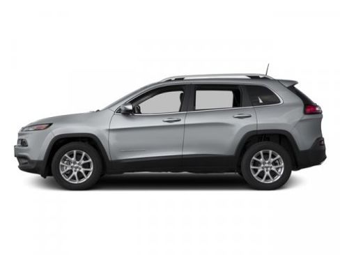 Used 2016 Jeep Cherokee Latitude w/ Comfort/Convenience Group image 6