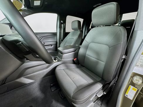 Used 2023 Chevrolet Colorado LT w/ LT Convenience Package AWD/4WD image 11