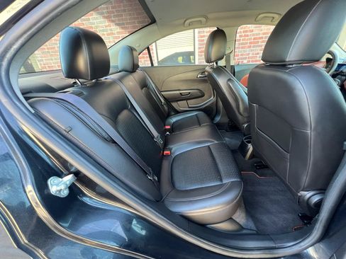 Used 2015 Chevrolet Sonic LTZ FWD image 31