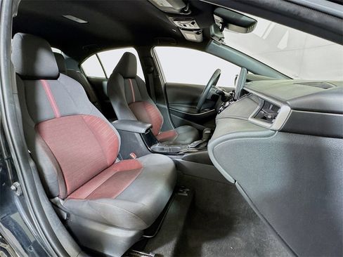 Used 2023 Toyota Corolla SE image 25
