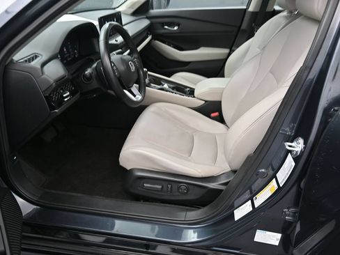 Used 2024 Honda Accord Touring image 18