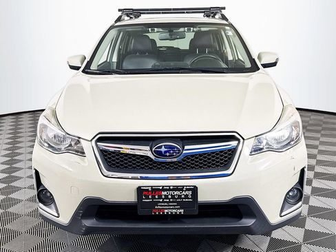 Used 2016 Subaru Crosstrek 2.0i Limited AWD/4WD image 2