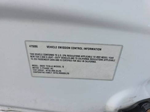 Used 2022 Tesla Model S Standard Range AWD/4WD image 35