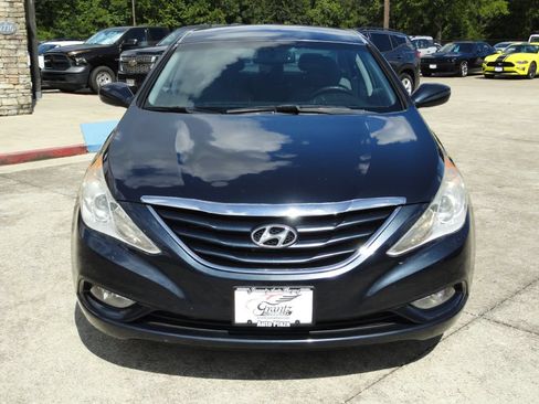 Used 2013 Hyundai Sonata GLS w/ Popular Equipment Pkg FWD image 2