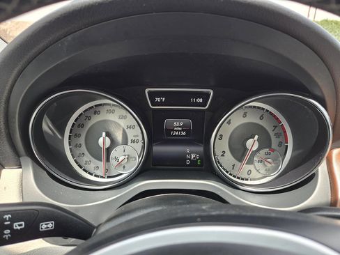 Used 2015 Mercedes-Benz GLA 250 image 43