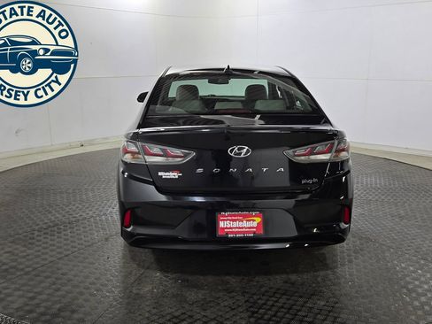 Used 2019 Hyundai Sonata Limited FWD image 6