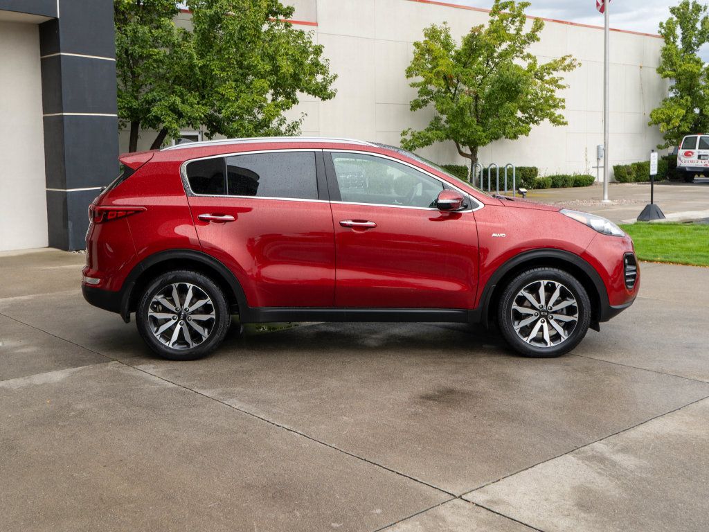 Used 2017 Kia Sportage EX w/ EX Premium Package AWD/4WD image 8
