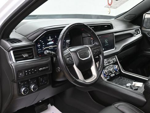 Used 2023 GMC Yukon Denali w/ Denali Reserve Package AWD/4WD image 9