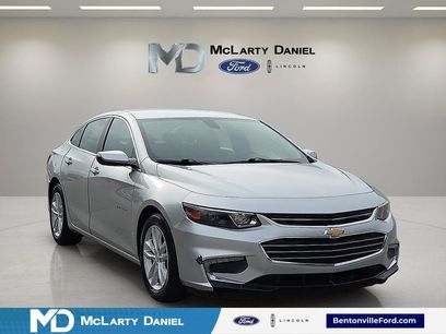 Used 2017 Chevrolet Malibu LT