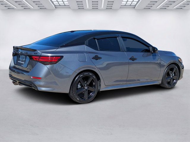 Used 2023 Nissan Sentra SR w/ Midnight Edition Package FWD image 4